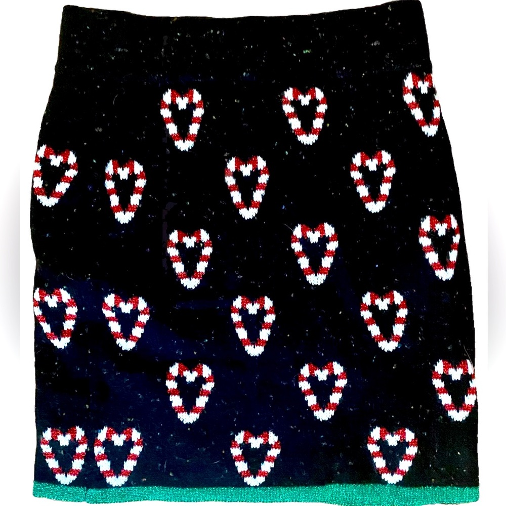 Women’s Christmas Candy Cane Hearts Sweater Skirt Size Medium
